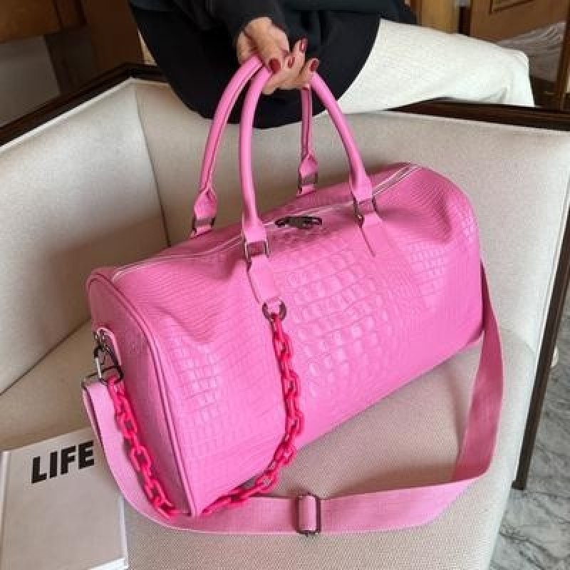 Большая емкость Pu Кожа Tote с толстой цепью Сумка на плечо Женщины Дорожные сумки Женские роскошные